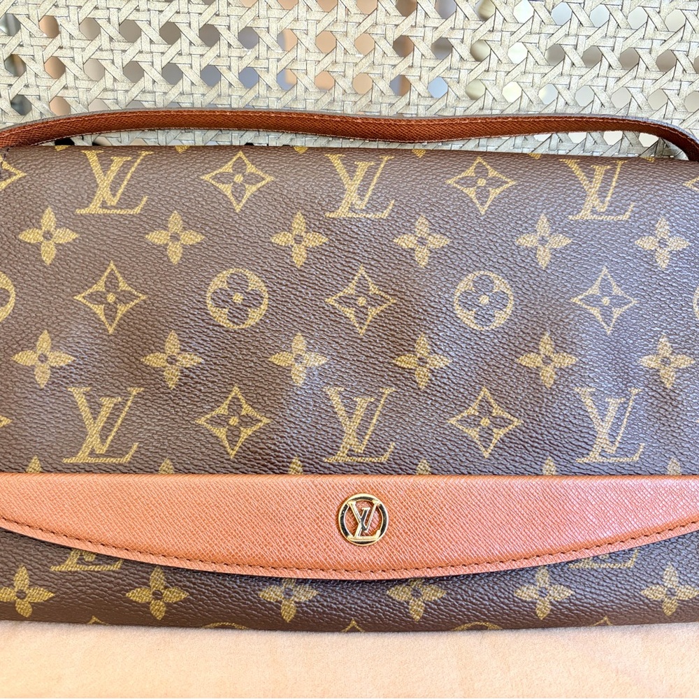 Louis Vuitton Monogram Bordeaux clutch shoulder Bag with COA